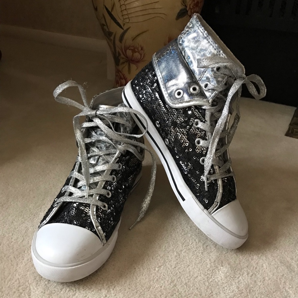3/$25 Gotta Flurt, Sequins Sneakers, Size 4